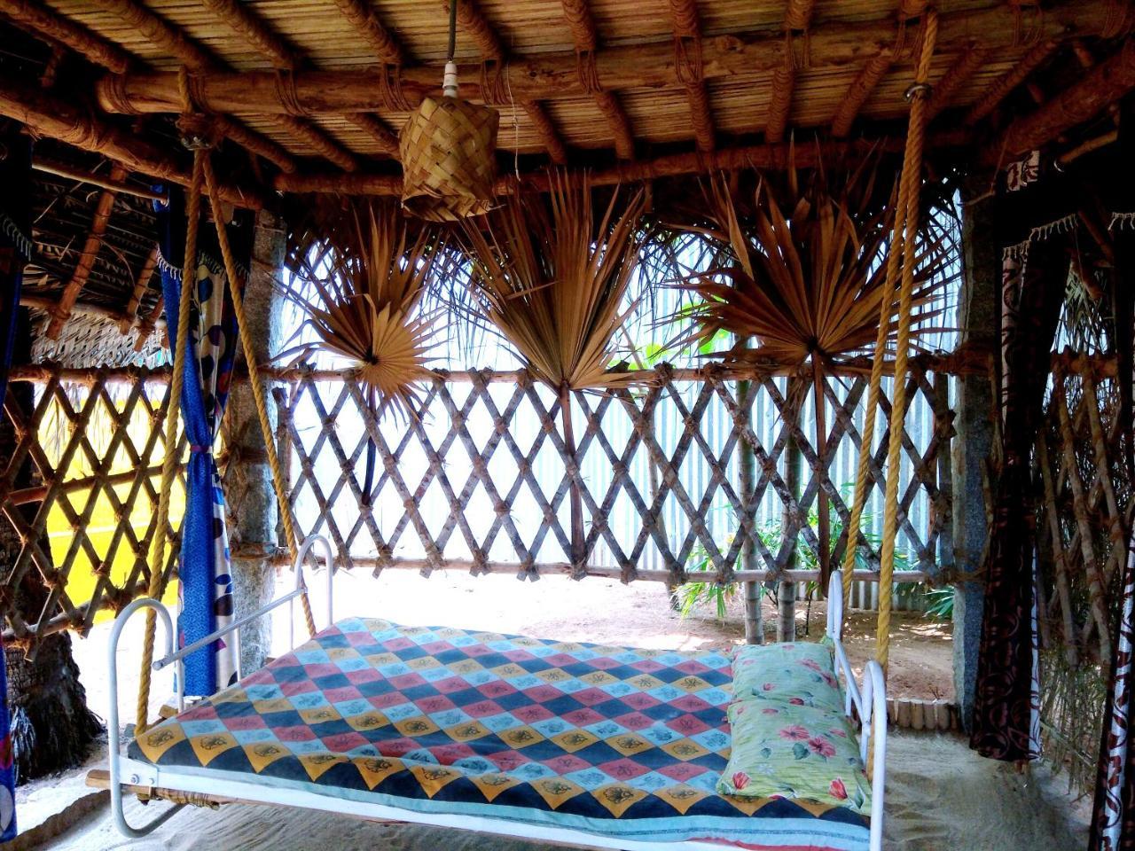 Dharmakanni Tropical Huts Ауровиль Экстерьер фото