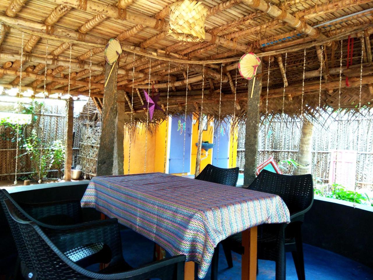 Dharmakanni Tropical Huts Ауровиль Экстерьер фото